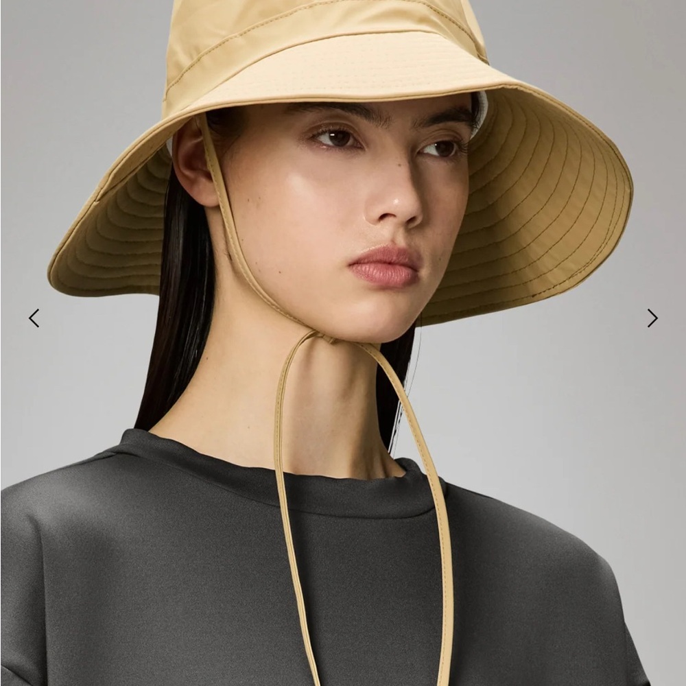 Rains Beige Wide-Brim Hat waterproof